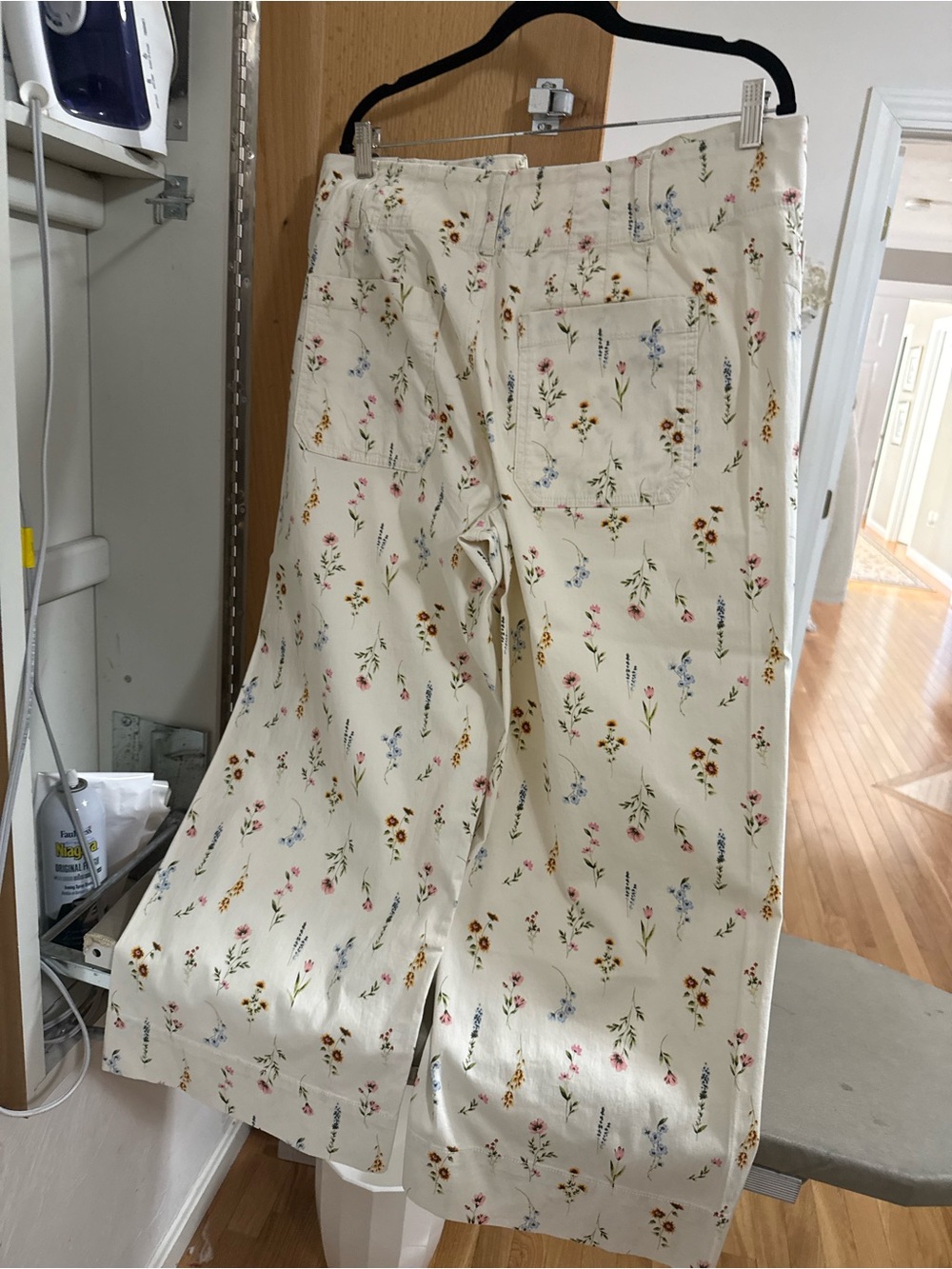 LC Lauren Conrad Cream Floral Wide-Leg Jeans
